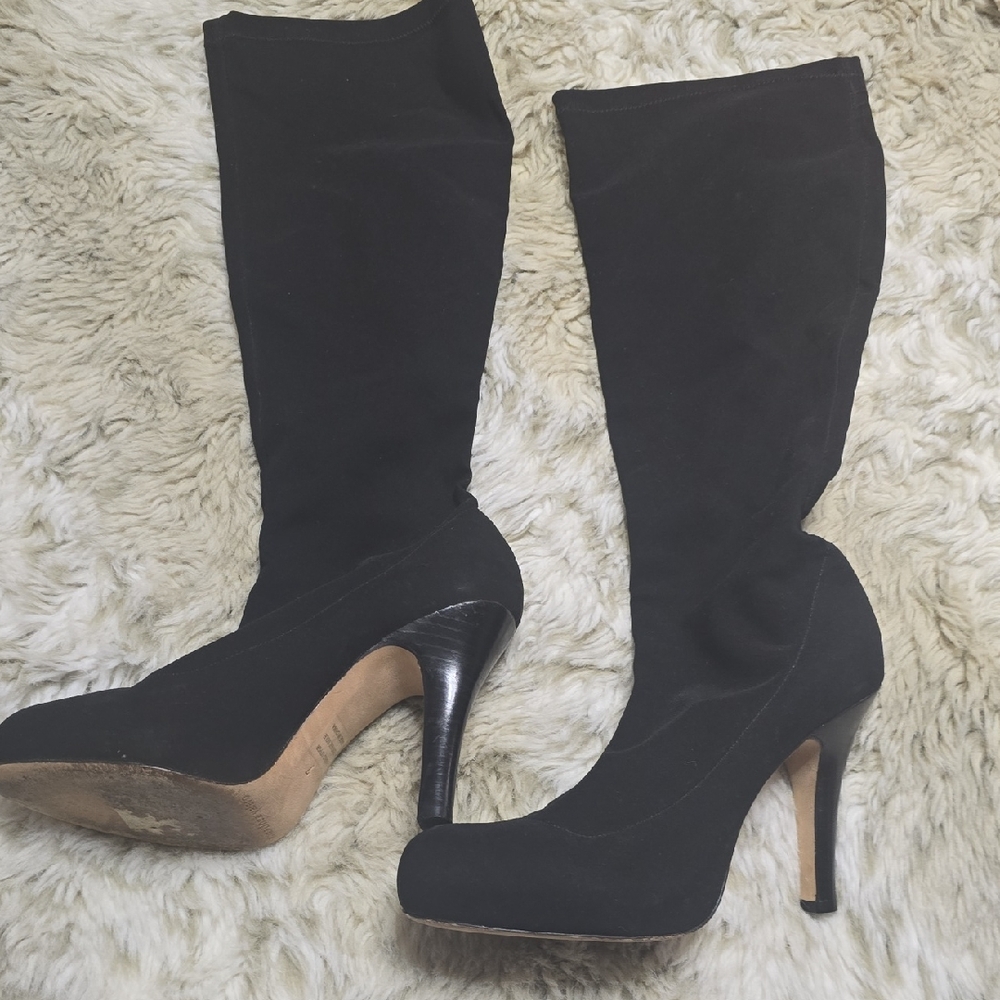Martinez Valero Black Heeled Boots